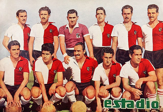 640px-Palestino_1952_Estadio_0505