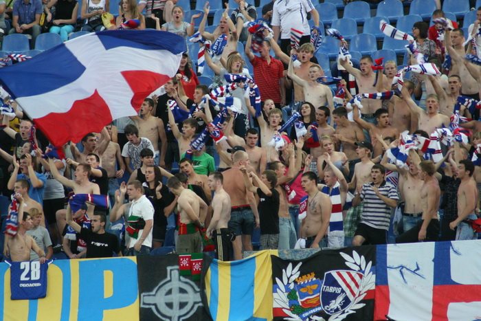 Supporters du Tavria Simferopol dans un match face à Zorya Louhansk le 9 juillet 2011