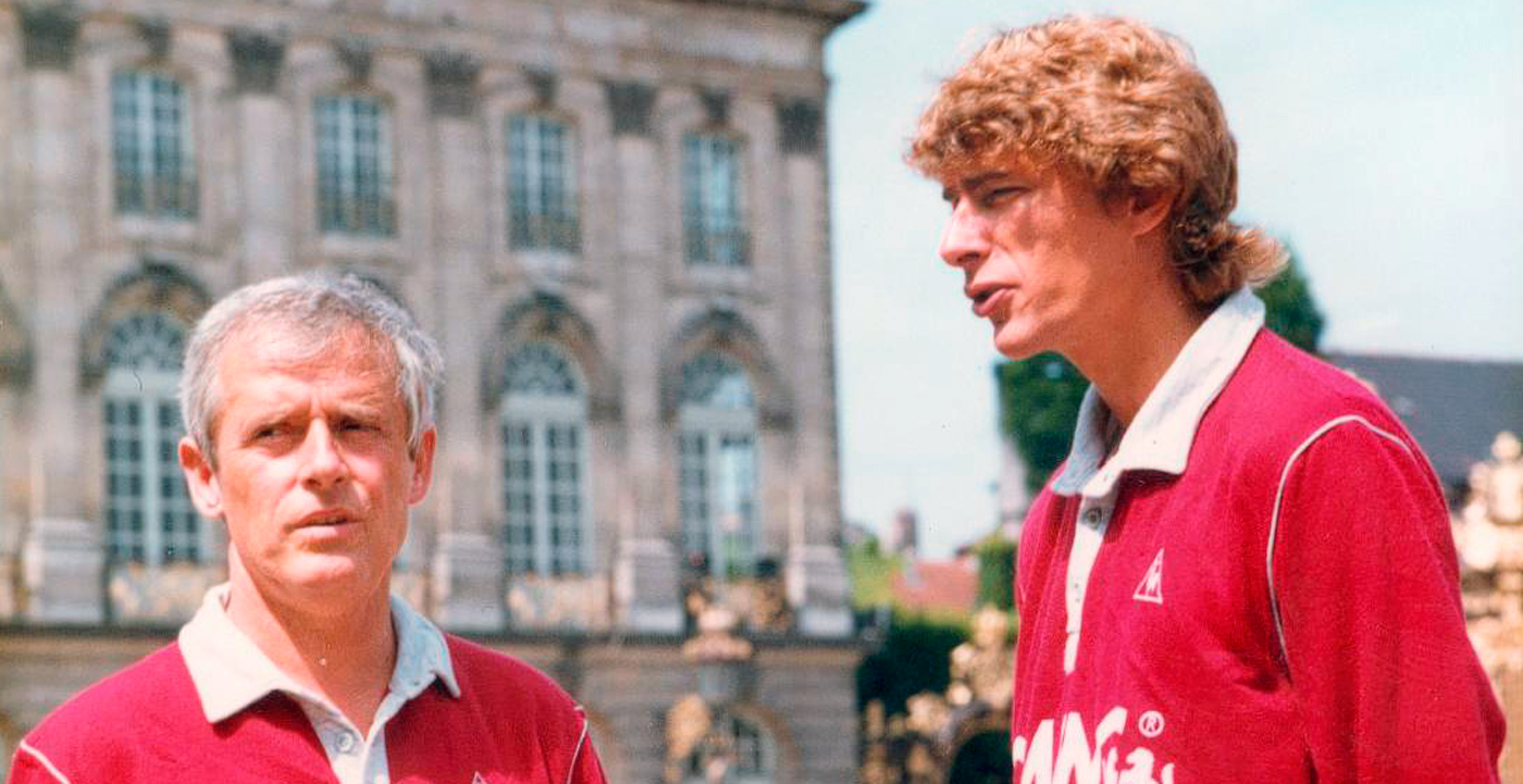 Wenger fut entraîneur du club lorrain au début de sa carrière, quand le père de Platini y était